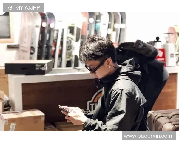 世界杯深夜发文,疑似回应转会传闻